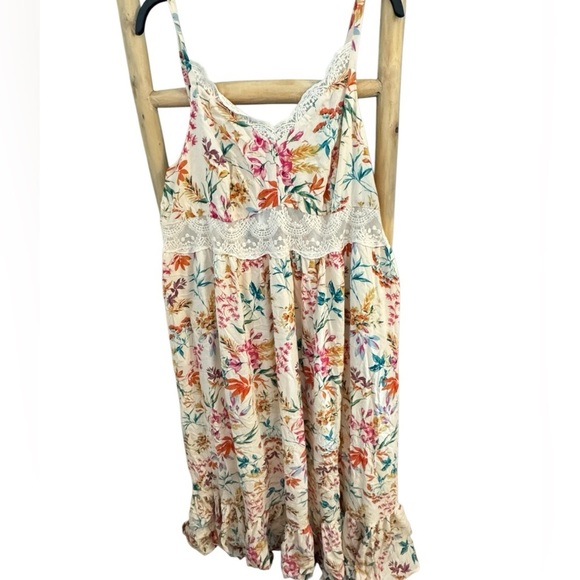 Torrid Women's Maxi Washable Gauze Lace Inset Dress in Carrie Floral Size 2X NEW - Picture 10 of 10